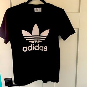 Adidas shirt Size S
